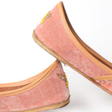 Blush Pearl Velvet Punjabi Jutti