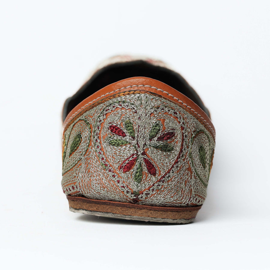 Cutwork Multicolor Zari Punjabi Leather Jutti