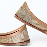 Golden Silver Zari Rajsi Punjabi Jutti