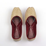 Honeycomb Golden Pearl Punjabi Jutti