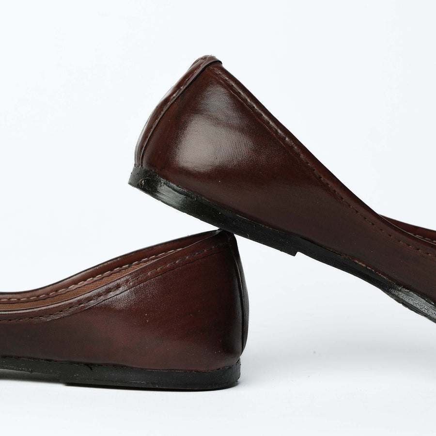 Loafer Style Zari Punjabi Jutti