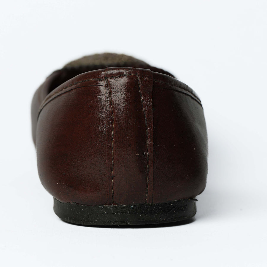 Loafer Style Zari Punjabi Jutti