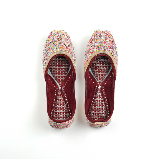 Multicolor Pearl Punjabi Jutti