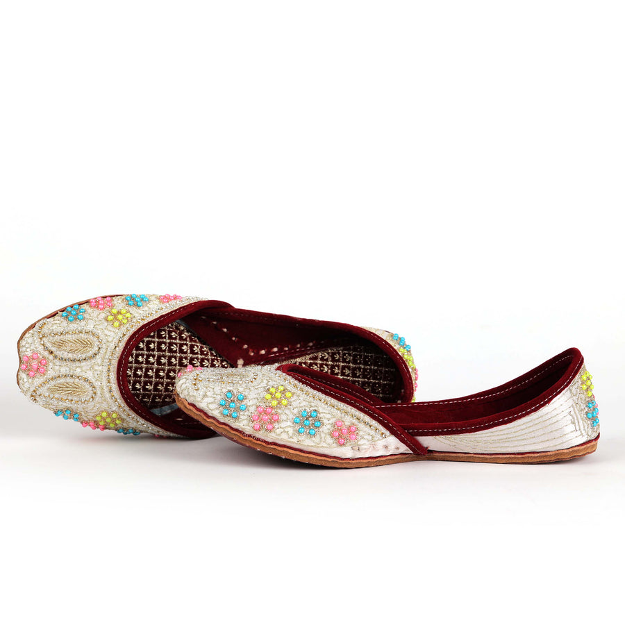 Paisley Design Beads Work Punjabi Jutti