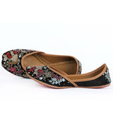 Peacock Embroidery Velvet Punjabi Jutti