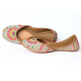 Sequin and Thread Work Multicolor Punjabi Jutti
