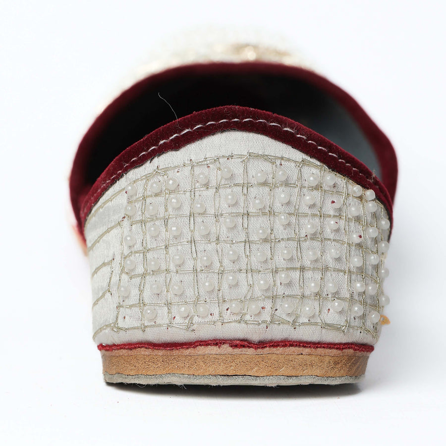 White Pearl Veil Royale Punjabi Jutti